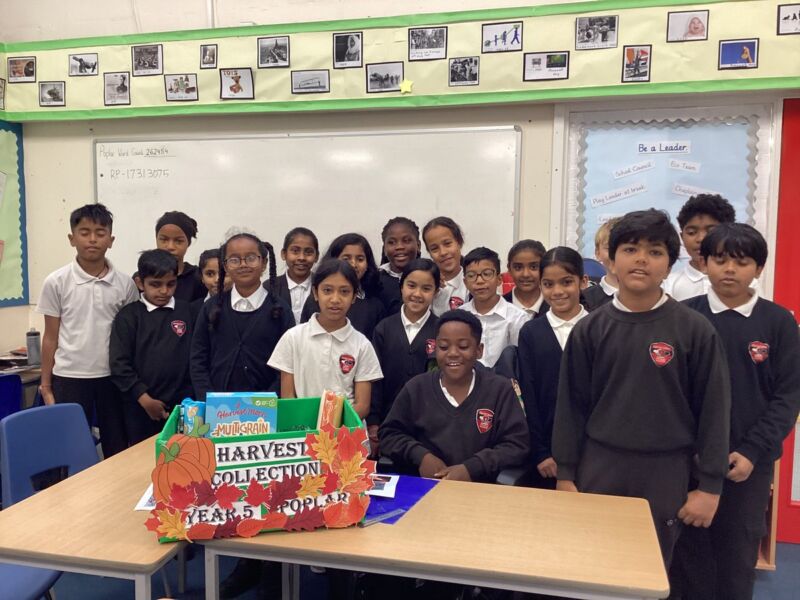 Image for the Tweet beginning: 🌾💚✨ Sacred Heart Harvest Time!